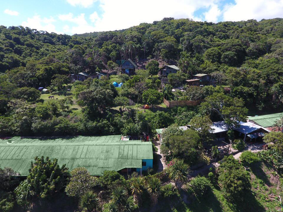 Amapondo Backpacker Lodge Port Saint John's Екстер'єр фото